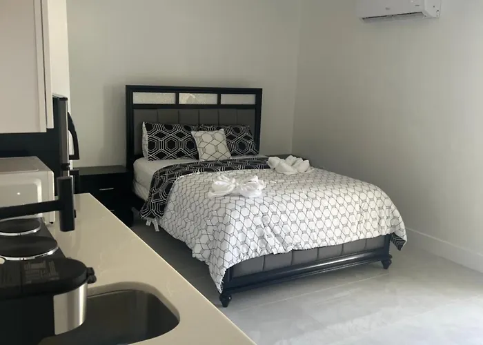 Luxury Studio